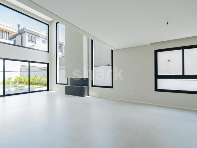 Casa com 420m² 4 quartos e 5 banheiros, à venda, no bairro Colinas da Anhangüera em Santana de Parnaíba