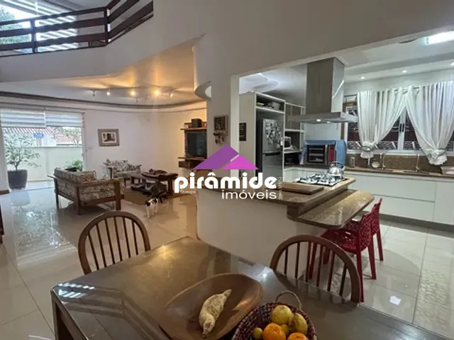 Casa 4 quartos e 5 banheiros, à venda, no bairro Urbanova em São José dos Campos