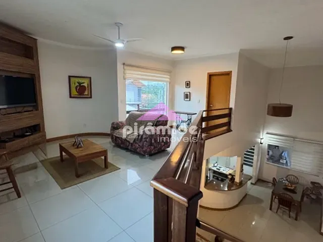 Casa 4 quartos e 5 banheiros, à venda, no bairro Urbanova em São José dos Campos
