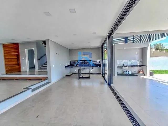 Casa com 420m² 3 quartos e 1 banheiro, à venda, no bairro Residencial Fazenda Santa Rosa - Fase 1 em Itatiba