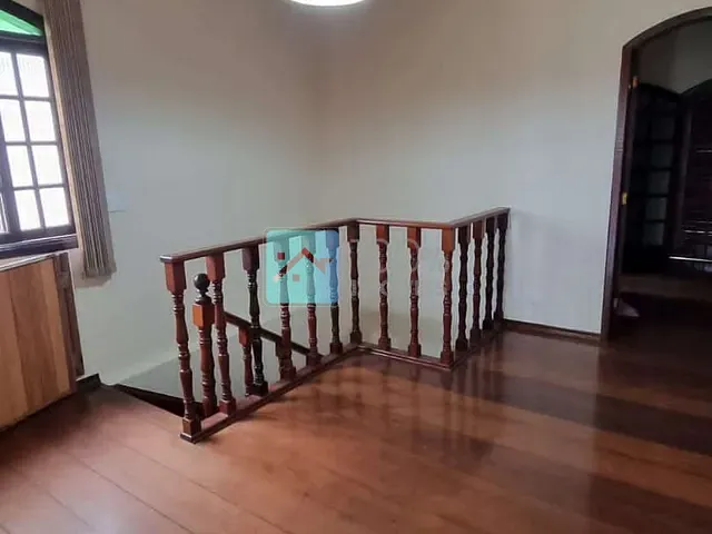 Casa com 250m² 3 quartos e 3 banheiros, à venda ou para alugar, no bairro Jardim Altos de Santana em São José dos Campos