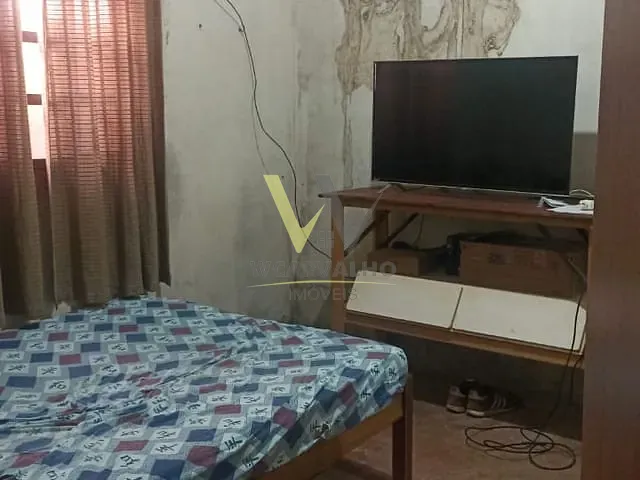 Casa com 300m² 3 quartos e 2 banheiros, à venda, no bairro Boa Vista em Anápolis