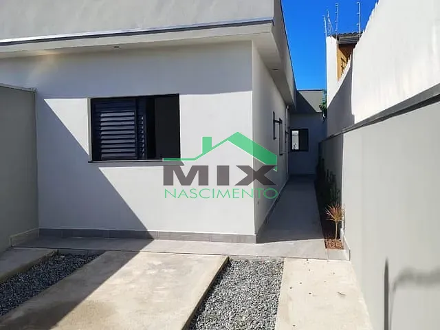 Casa com 140m² 2 quartos e 1 banheiro, à venda, no bairro Jardim Gaivotas em Itanhaém