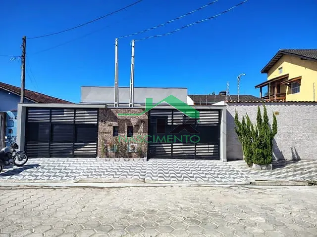 Casa com 140m² 2 quartos e 1 banheiro, à venda, no bairro Jardim Gaivotas em Itanhaém