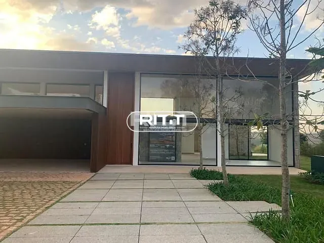 Casa com 1112m² 8 quartos e 3 banheiros, à venda, no bairro Condomínio Quinta da Baroneza II em Bragança Paulista