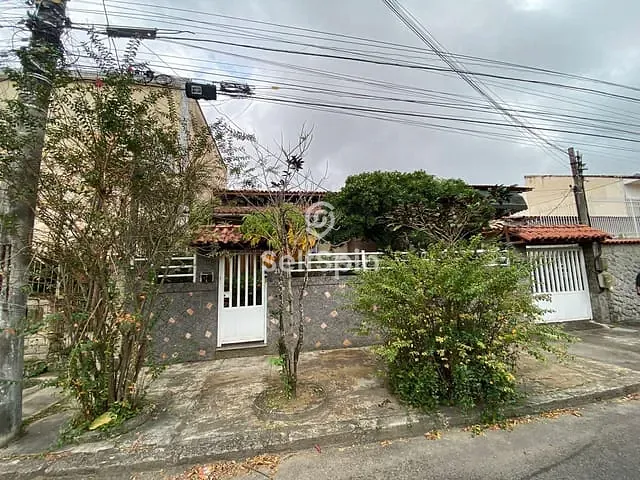 Casa 4 quartos e 4 banheiros, para alugar, no bairro São Francisco em Niterói