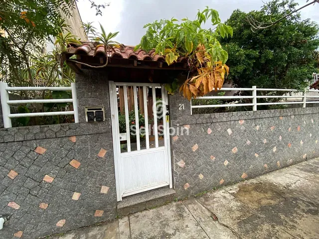 Casa 4 quartos e 4 banheiros, para alugar, no bairro São Francisco em Niterói