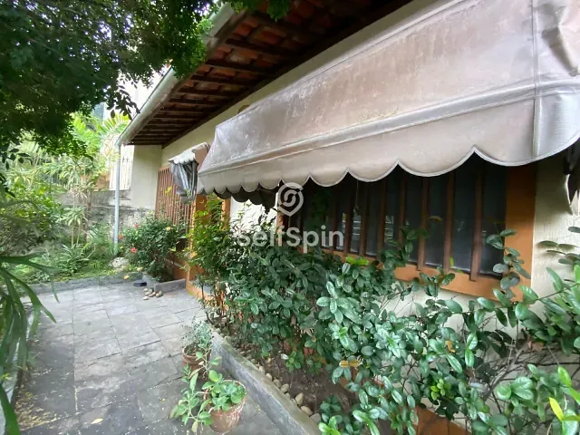 Casa 4 quartos e 4 banheiros, para alugar, no bairro São Francisco em Niterói