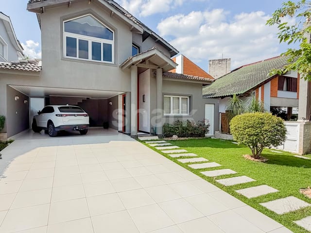 Casa com 360m² 5 quartos e 7 banheiros, à venda, no bairro Alphaville em Santana de Parnaíba