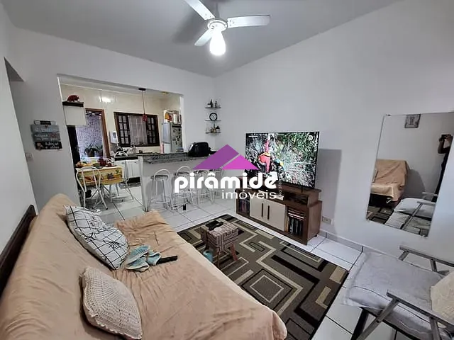 Casa com 106m² 2 quartos e 1 banheiro, à venda, no bairro Martim de Sá em Caraguatatuba