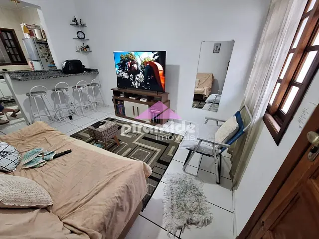 Casa com 106m² 2 quartos e 1 banheiro, à venda, no bairro Martim de Sá em Caraguatatuba