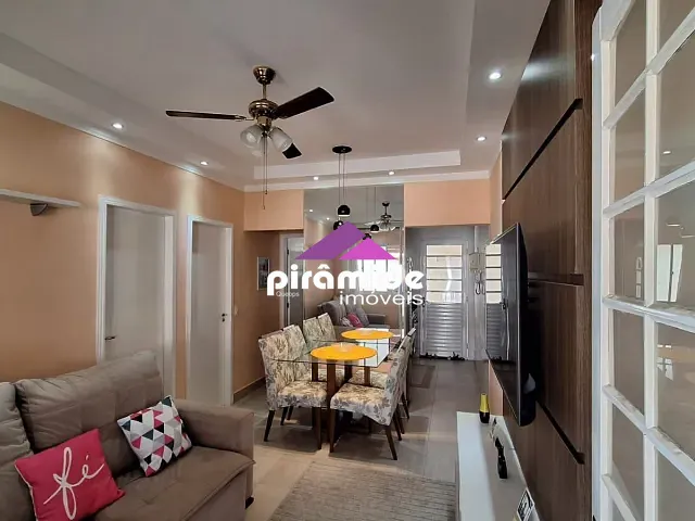 Casa 2 quartos e 1 banheiro, à venda, no bairro Jardim Marcondes em Jacareí