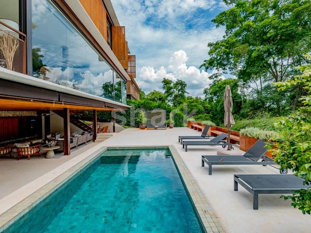Casa com 1200m² 5 quartos e 7 banheiros, à venda, no bairro Fazenda Boa Vista I em Porto Feliz