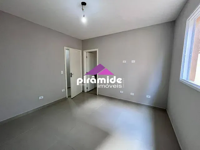 Casa com 381m² 4 quartos e 5 banheiros, à venda, no bairro Jardim Estrela D¿Alva em Caraguatatuba