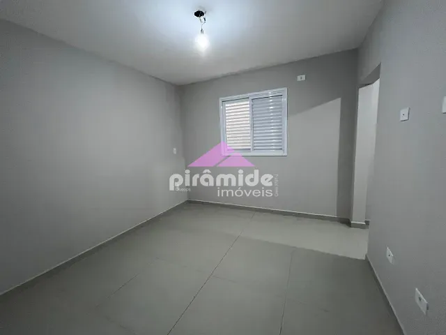 Casa com 381m² 4 quartos e 5 banheiros, à venda, no bairro Jardim Estrela D¿Alva em Caraguatatuba