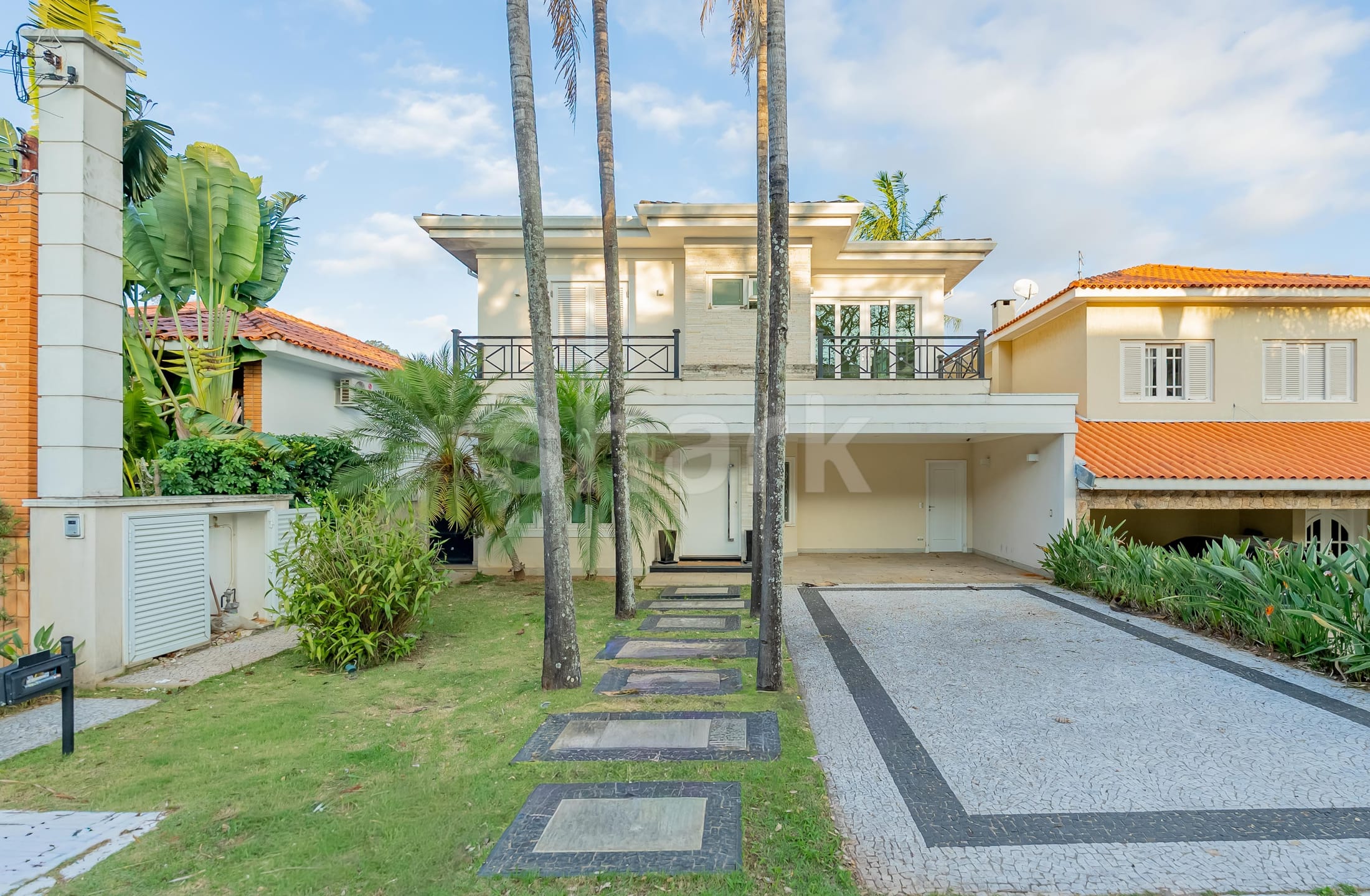 Casa em Alphaville — foto 1