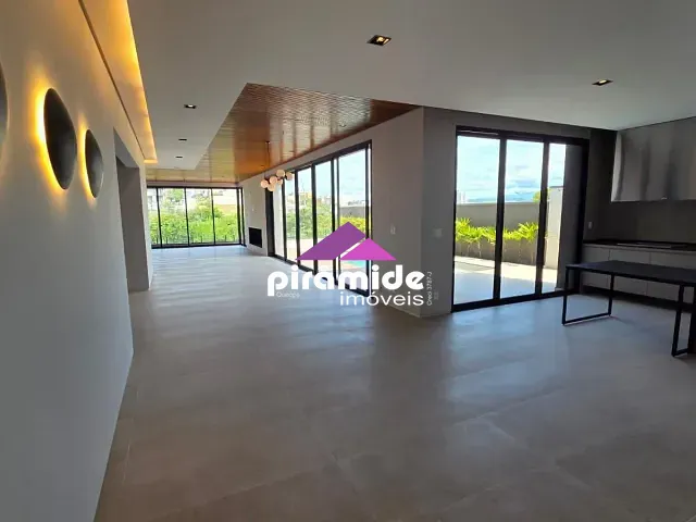 Casa com 450m² 4 quartos e 6 banheiros, à venda, no bairro Condomínio Residencial Alphaville I em São José dos Campos