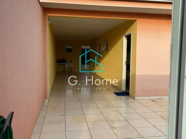 Casa com 250m² 6 quartos e 3 banheiros, à venda, no bairro Lagoa Dourada em Londrina