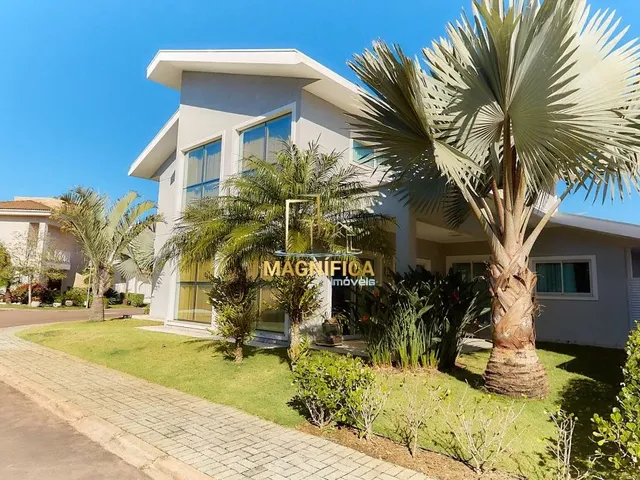 Casa com 580m² 4 quartos e 9 banheiros, para alugar, no bairro Uberaba em Curitiba