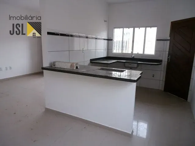Casa com 175m² 2 quartos e 2 banheiros, à venda, no bairro Parque Residencial Santo André em Caçapava