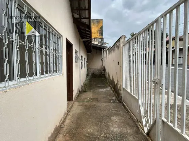 Casa com 175m² 2 quartos e 2 banheiros, à venda, no bairro Parque Residencial Santo André em Caçapava