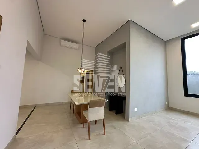 Casa com 394m² 3 quartos e 4 banheiros, para alugar, no bairro Tamboré em Bauru