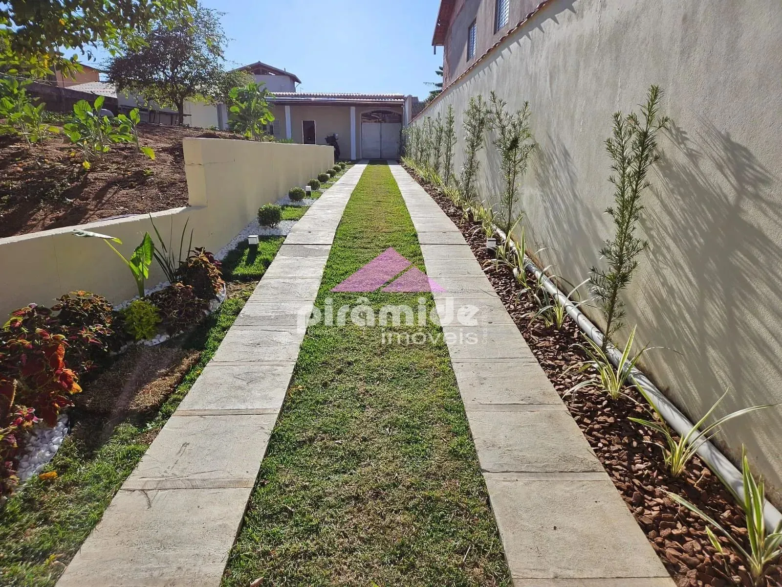 Casa, 3 quartos, 150 m² - Foto 2