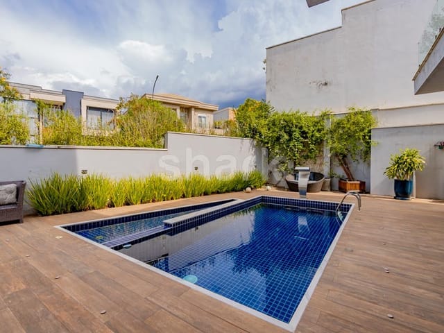 Casa com 450m² 4 quartos e 5 banheiros, à venda, no bairro Alphaville em Santana de Parnaíba