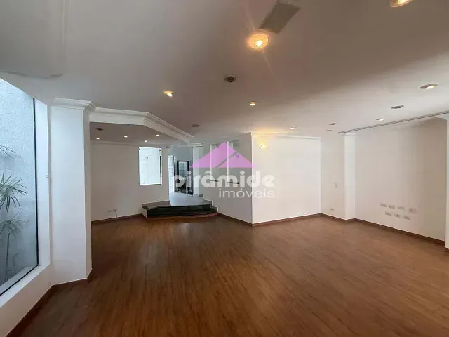 Casa com 450m² 4 quartos e 5 banheiros, à venda, no bairro Jardim Esplanada em São José dos Campos