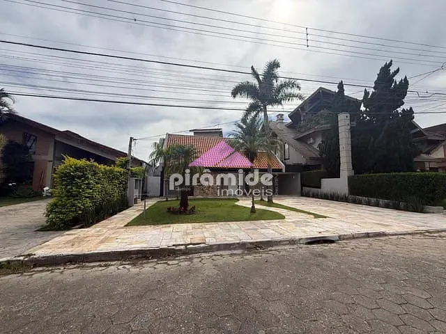 Casa com 450m² 4 quartos e 5 banheiros, à venda, no bairro Jardim Esplanada em São José dos Campos