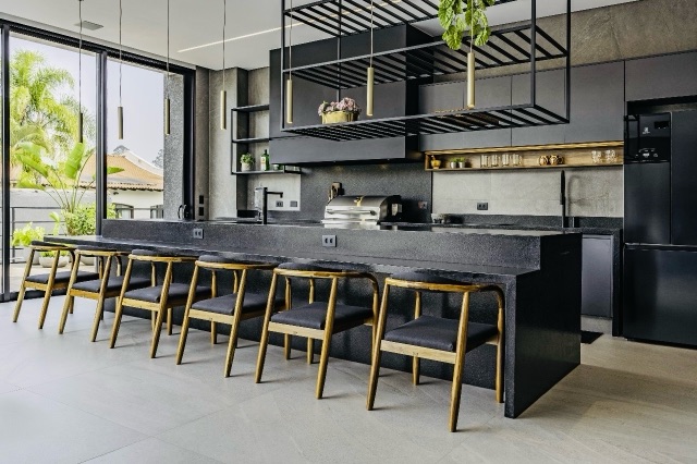 Casa com 604m² 5 quartos e 8 banheiros, à venda, no bairro Alphaville Residencial Dois em Barueri