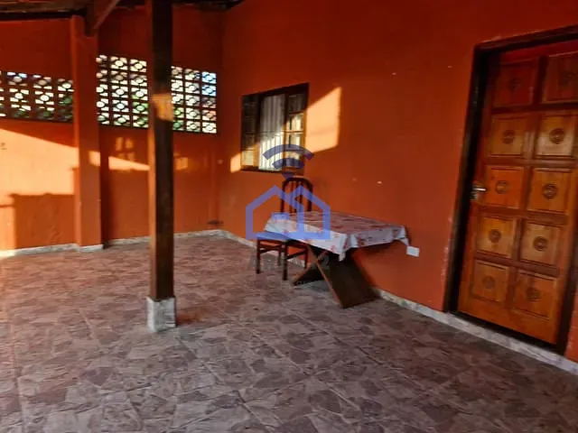 Casa com 245m² 2 quartos e 2 banheiros, à venda, no bairro Jardim das Gaivotas em Caraguatatuba