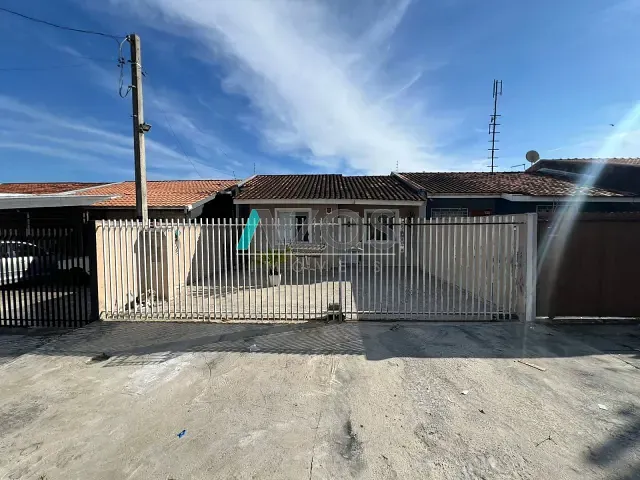 Casa com 180m² 3 quartos e 1 banheiro, à venda, no bairro Palmital em Colombo