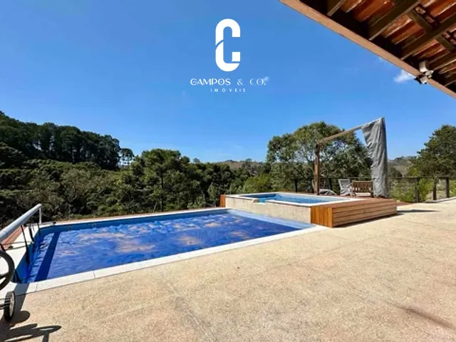 Casa com 2450m² 5 quartos e 5 banheiros, à venda, no bairro Jardim Cataguazes em Campos do Jordão