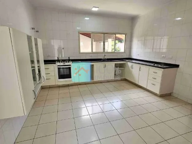 Casa com 480m² 4 quartos e 5 banheiros, à venda ou para alugar, no bairro Jardim Esplanada II em São José dos Campos