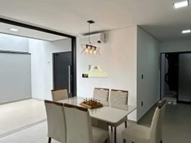 Casa com 175m² 3 quartos e 2 banheiros, à venda, no bairro Village Moutonnée em Salto