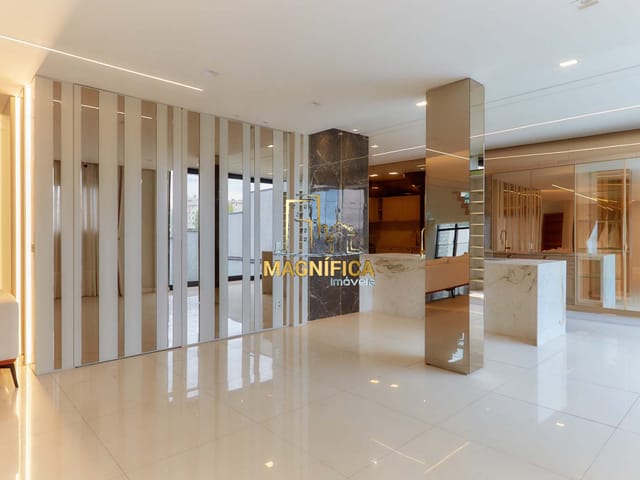 Casa com 340m² 4 quartos e 5 banheiros, à venda, no bairro Neoville em Curitiba