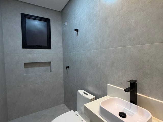 Casa com 175m² 3 quartos e 3 banheiros, à venda, no bairro Centro em Cajamar