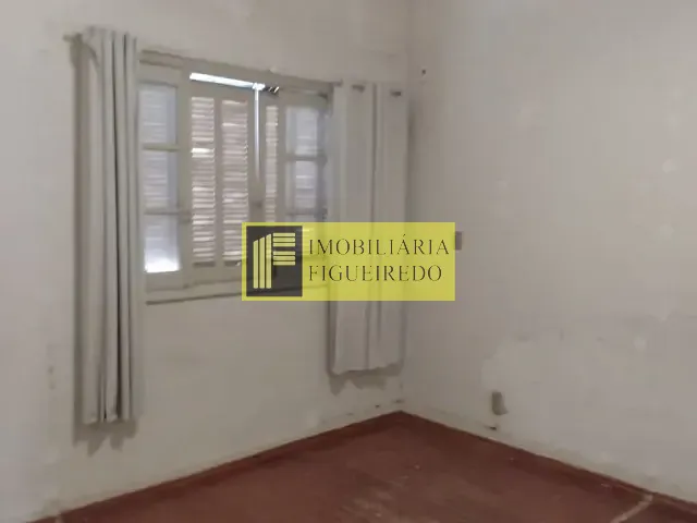 Casa com 300m², para alugar, no bairro Vila Redentora em São José do Rio Preto