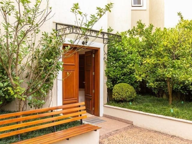 Casa com 570m² 4 quartos e 6 banheiros, à venda, no bairro Jardim Petrópolis em São Paulo