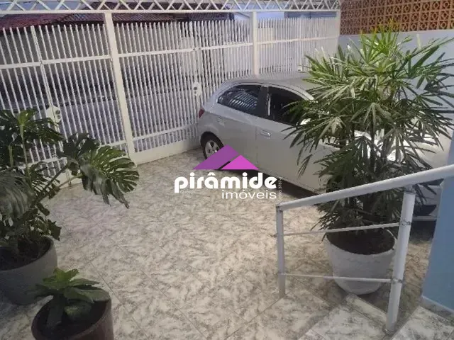 Casa 3 quartos e 1 banheiro, à venda, no bairro Jardim Motorama em São José dos Campos