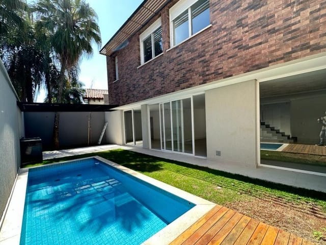 Casa com 472m² 3 quartos e 4 banheiros, à venda, no bairro Jardim dos Estados em São Paulo