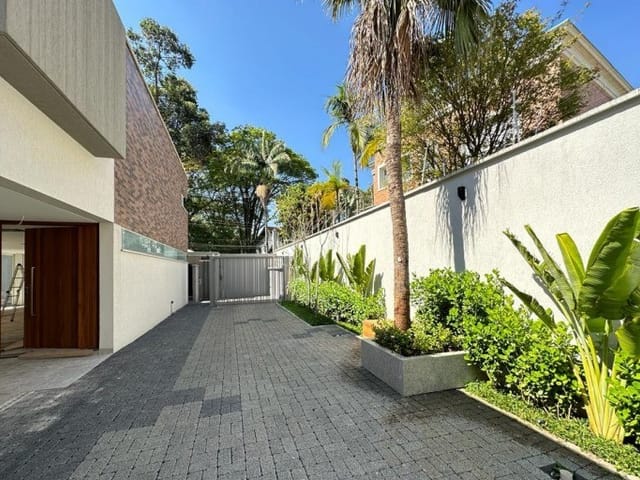 Casa com 472m² 3 quartos e 4 banheiros, à venda, no bairro Jardim dos Estados em São Paulo