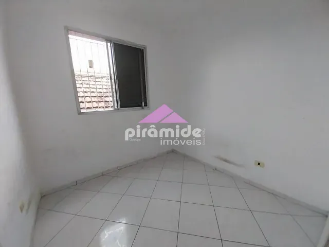 Casa para alugar, no bairro Centro em São José dos Campos