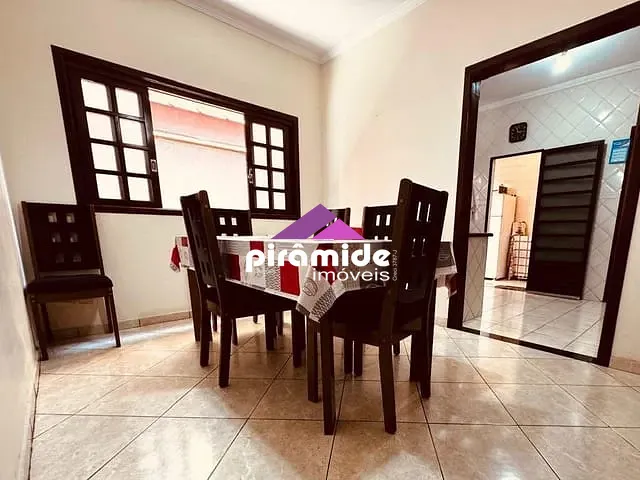 Casa 3 quartos e 3 banheiros, à venda, no bairro Residencial Bosque dos Ipês em São José dos Campos