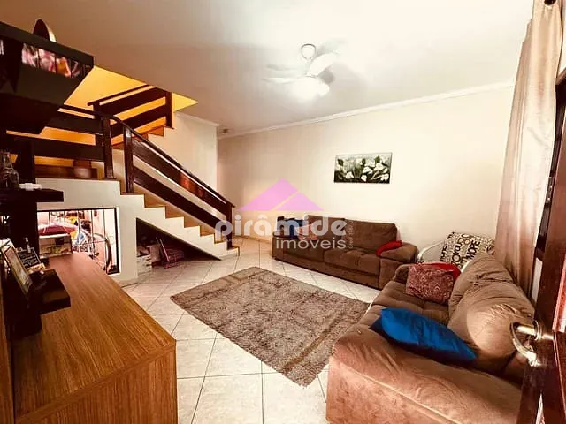 Casa 3 quartos e 3 banheiros, à venda, no bairro Residencial Bosque dos Ipês em São José dos Campos