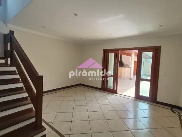 Casa com 408m² 4 quartos e 3 banheiros, para alugar, no bairro Condomínio Sunset Park em São José dos Campos