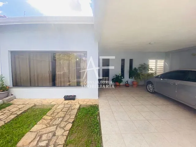 Casa com 460m² 4 quartos e 4 banheiros, à venda, no bairro Jardim das Nações em Taubaté
