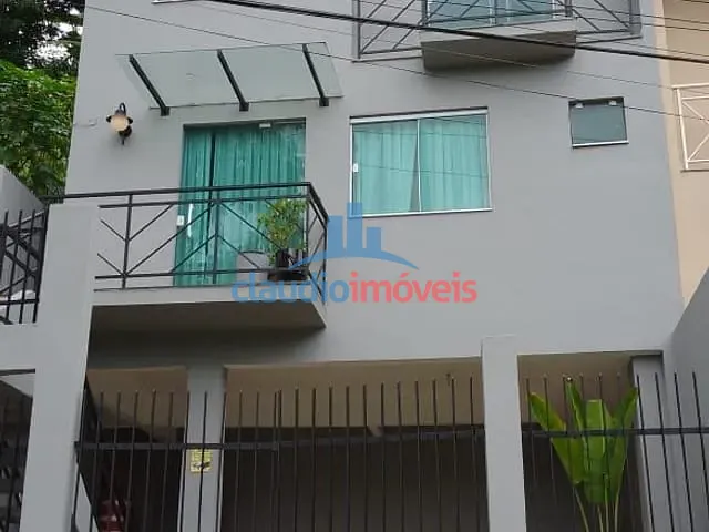 Casa 3 quartos e 1 banheiro, à venda, no bairro Ano Bom em Barra Mansa