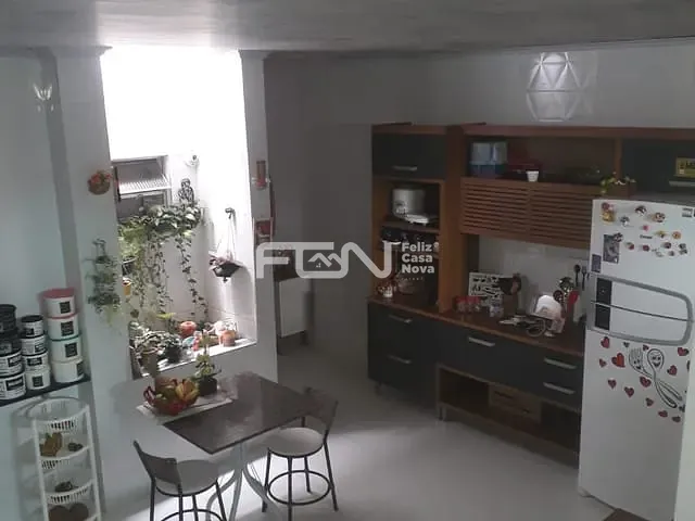 Casa com 188m² 3 quartos e 2 banheiros, à venda, no bairro Alto do Triângulo em Camaçari